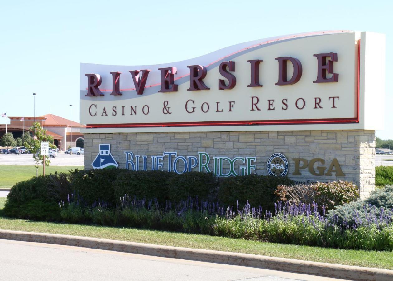 Riverside Casino & Golf Resort Esterno foto