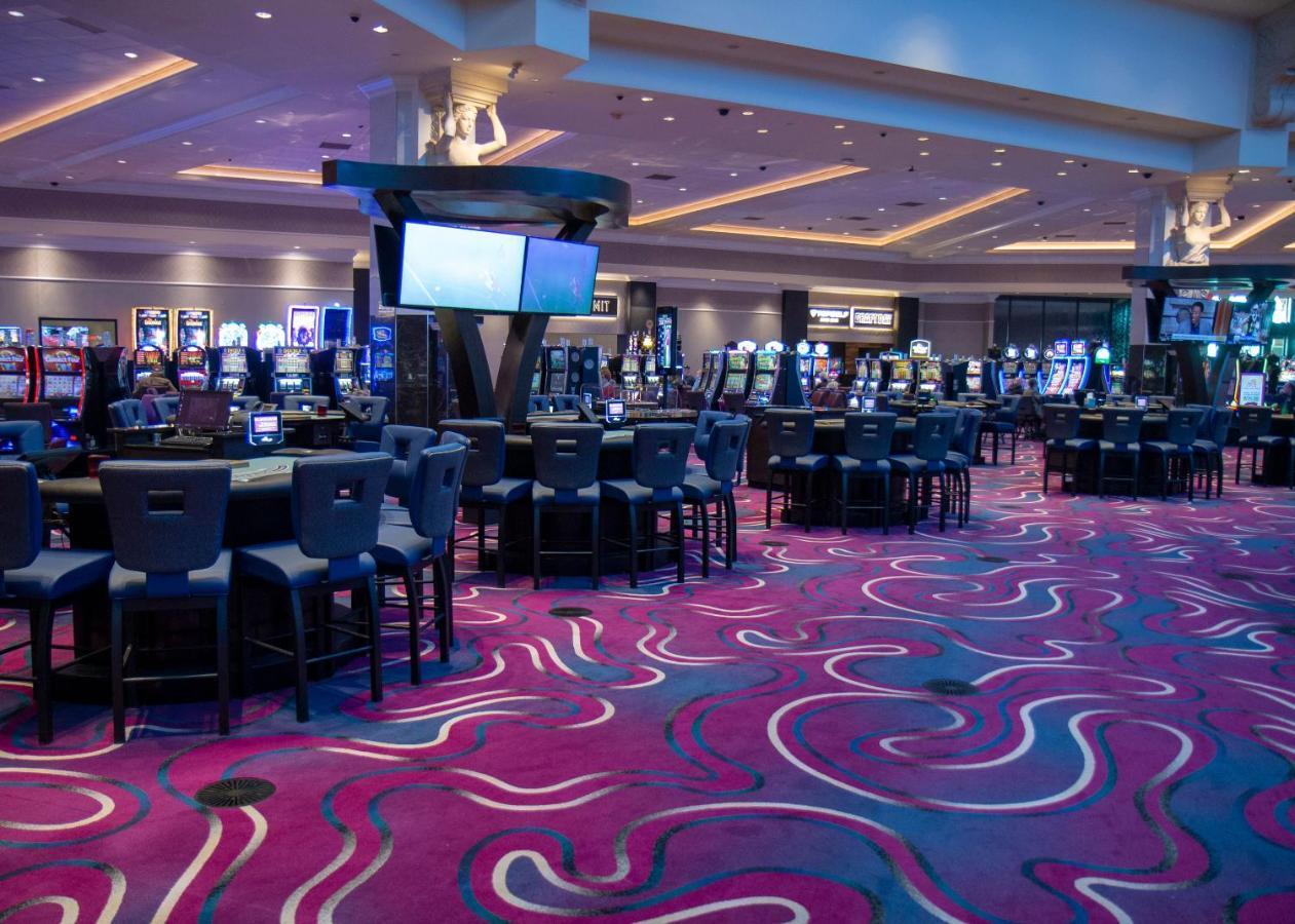 Riverside Casino & Golf Resort Esterno foto